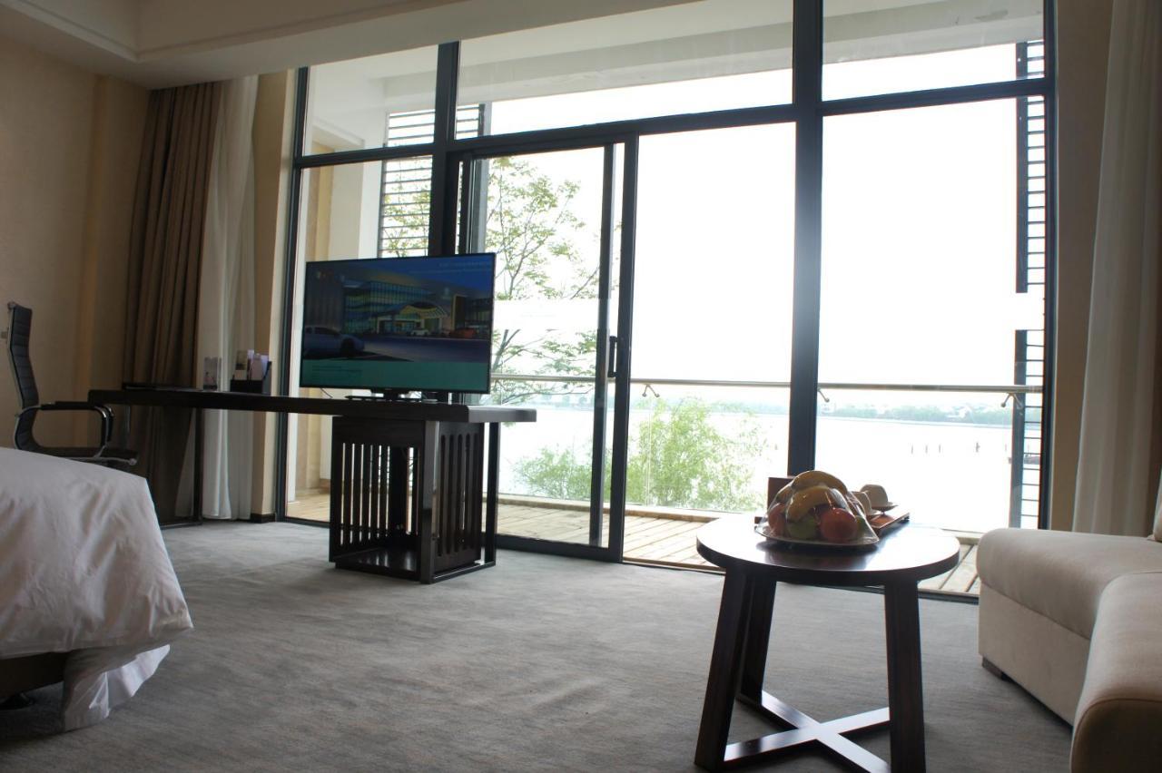 Rosedale Hotel & Resorts Suzhou Suzhou  Exteriör bild